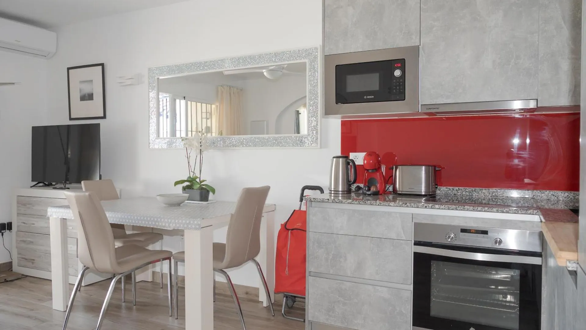 Calahonda Beach Apartments Sitio de Calahonda